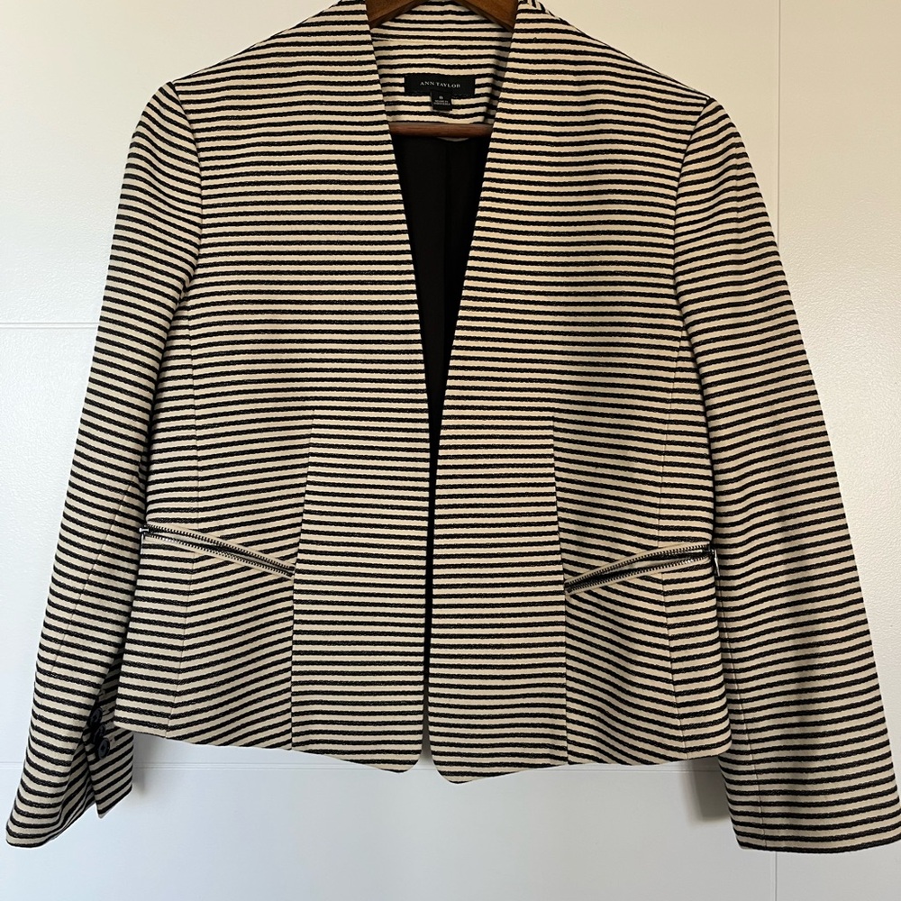 Ann Taylor Black and White Striped Blazer